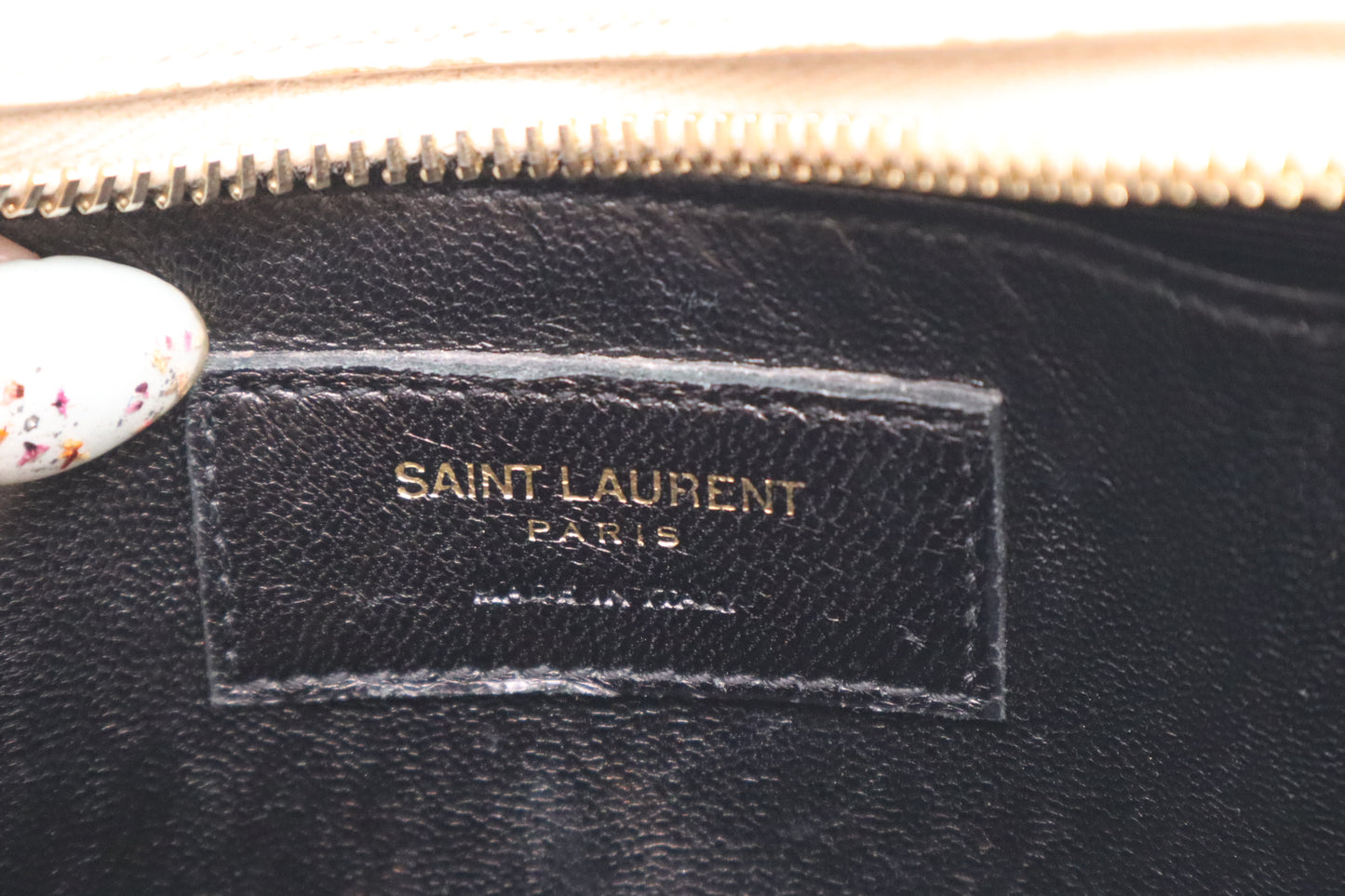 YSL Saint Laurent Crossbody Bag in Beige Pebbled Leather