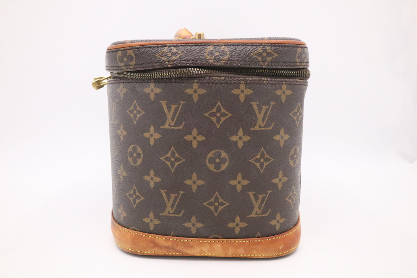 Louis Vuitton Nice Vanity Bag in Monogram Canvas