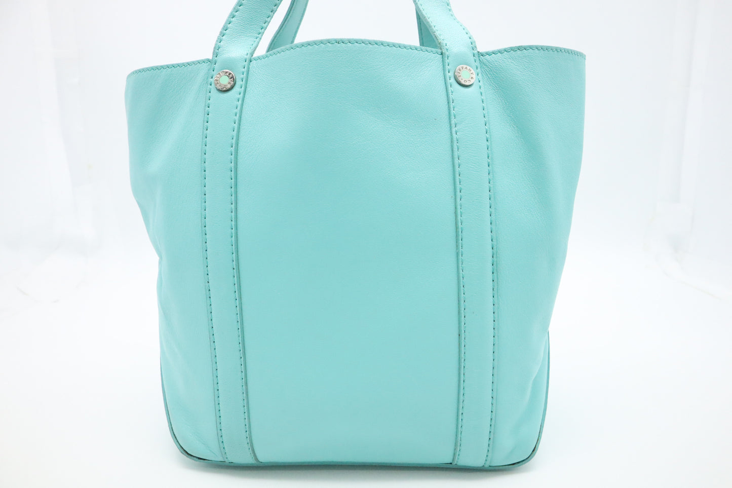 Tiffany&Co. Avenue Shopper Tote in Tiffany Blue Leather