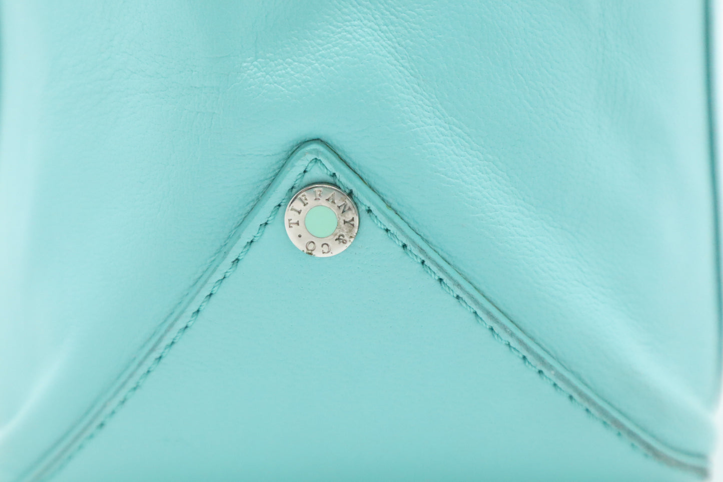 Tiffany&Co. Avenue Shopper Tote in Tiffany Blue Leather