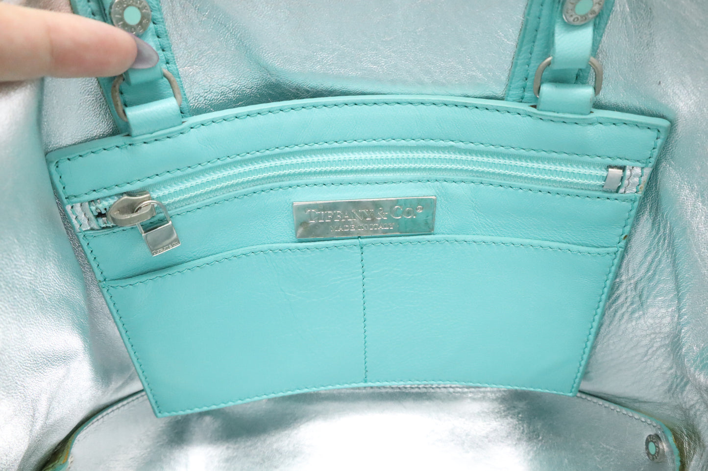Tiffany&Co. Avenue Shopper Tote in Tiffany Blue Leather