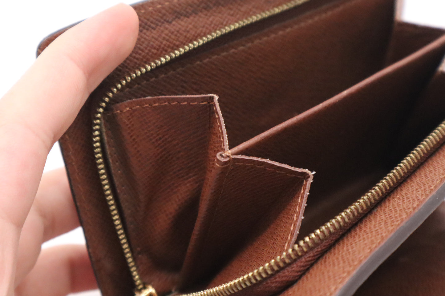 Louis Vuitton Joey Wallet in Monogram Canvas