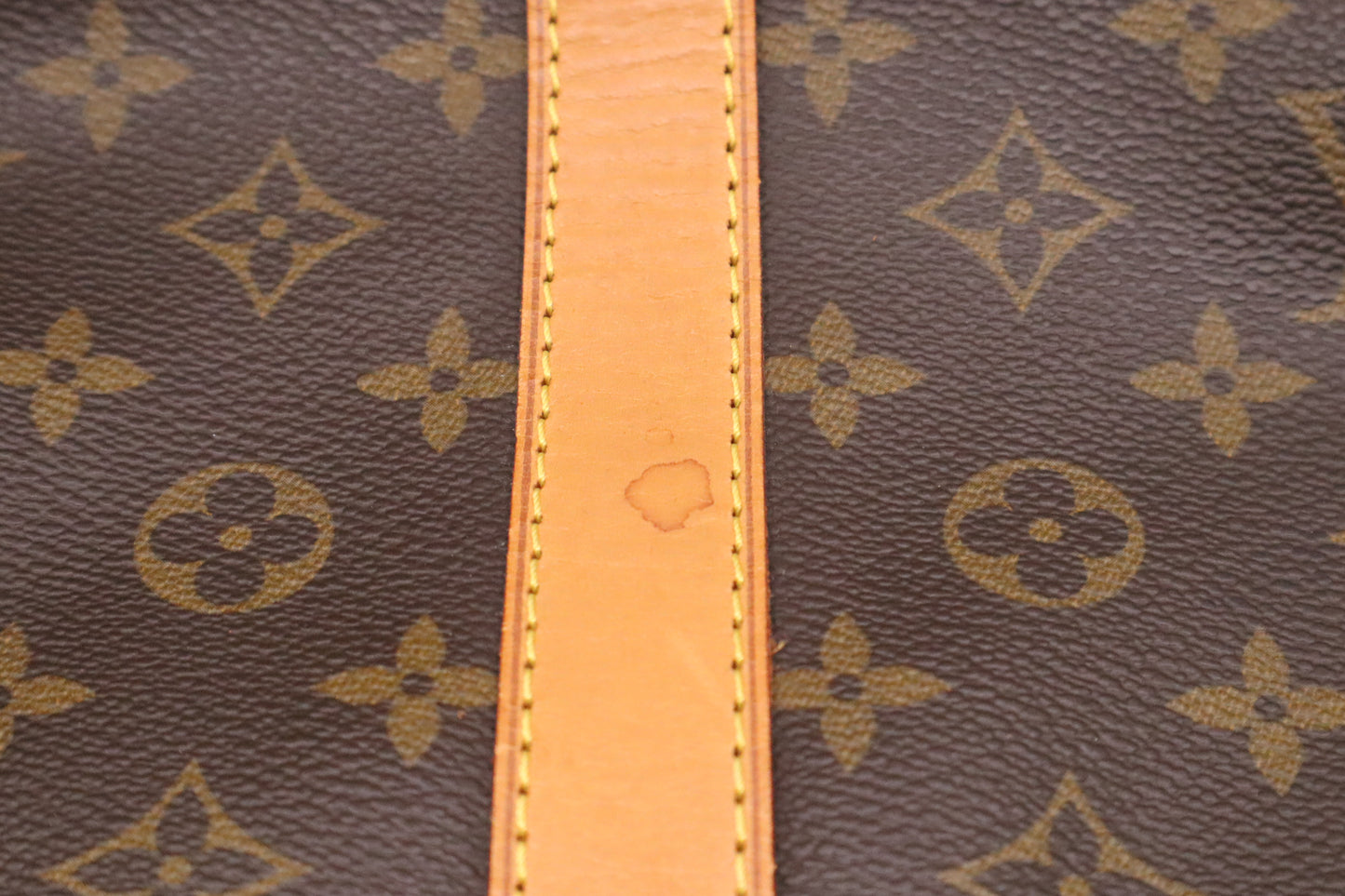Louis Vuitton Keepall 55 Bandouliere in Monogram Canvas