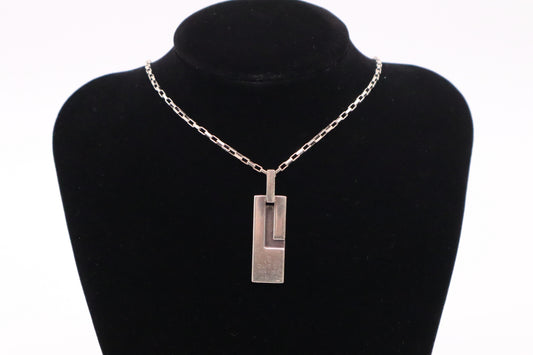 Gucci Rectangle Necklace in Sterling Silver