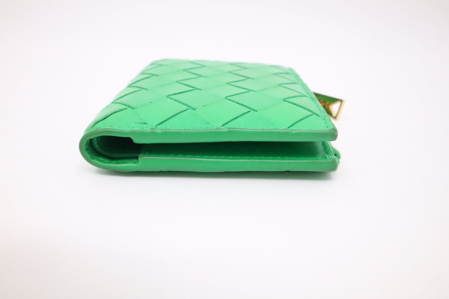 Bottega Veneta Wallet in Green Intrecciato Leather