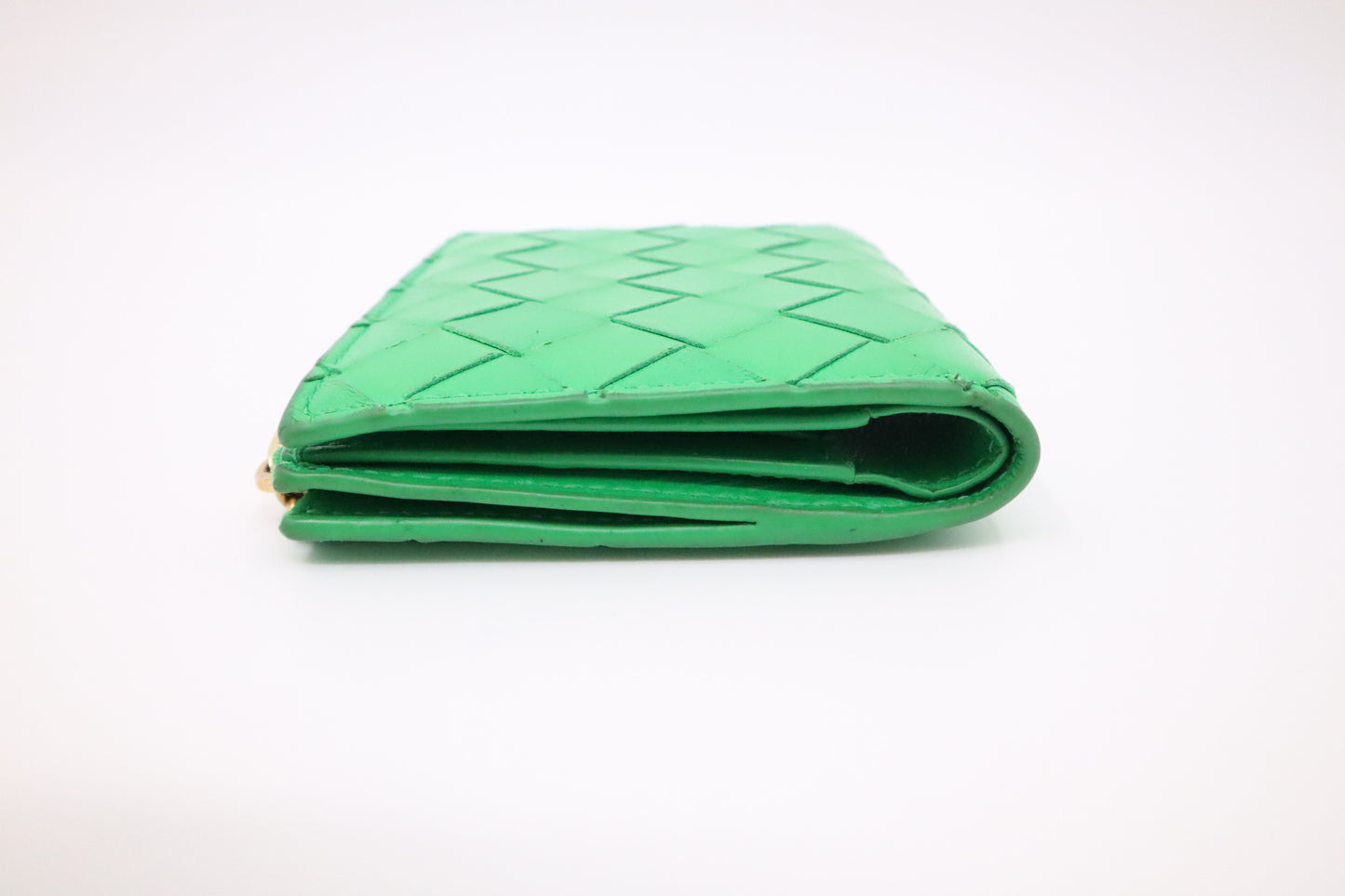 Bottega Veneta Wallet in Green Intrecciato Leather