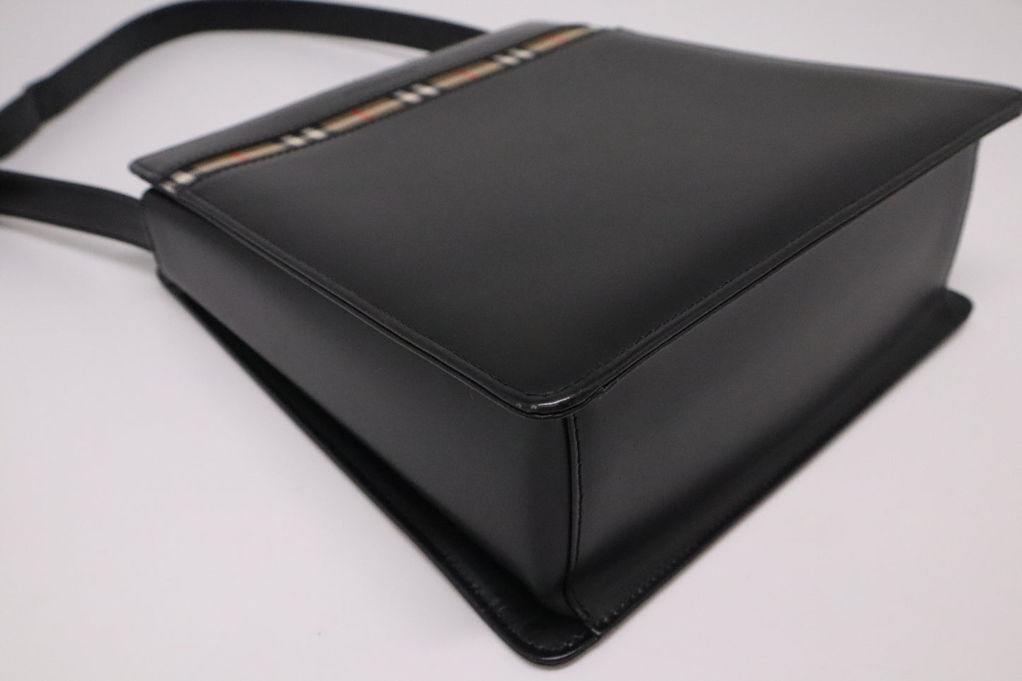 Burberry Shoulder Bag in Black Leather