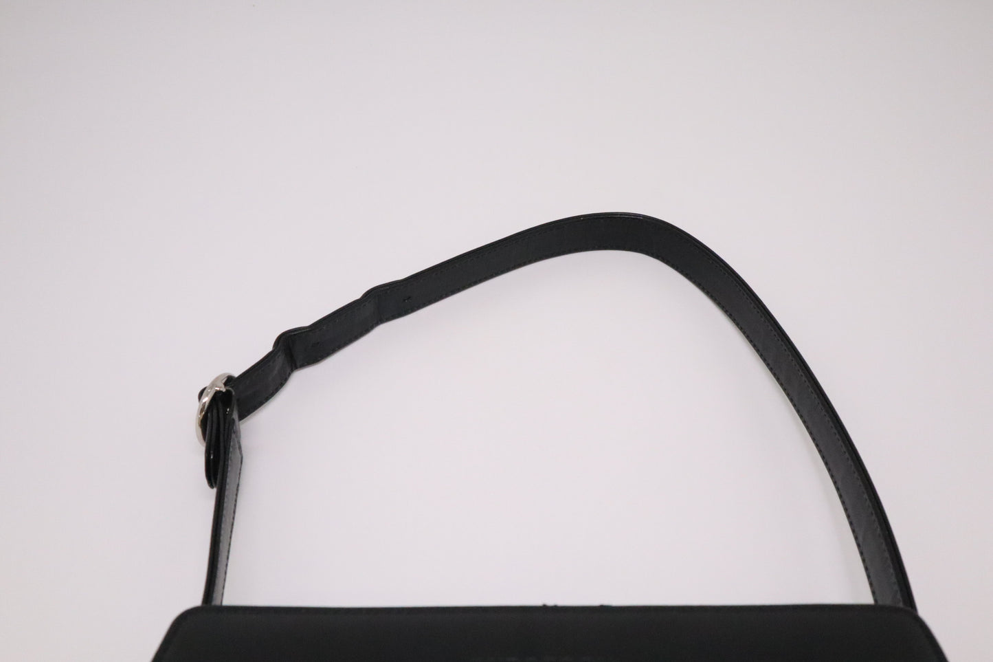 Burberry Shoulder Bag in Black Leather