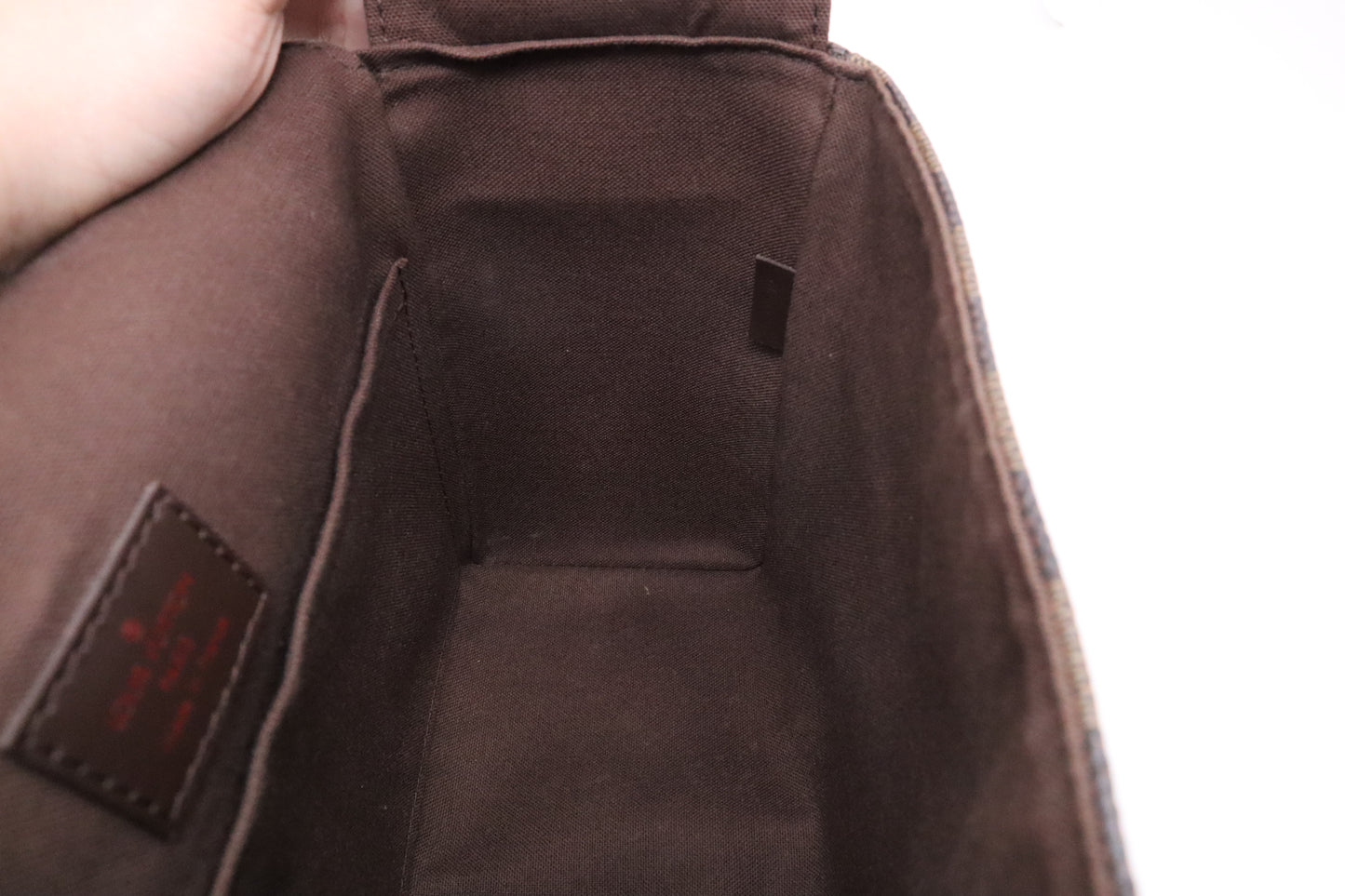 Louis Vuitton Reporter Melville in Damier Ebene Canvas