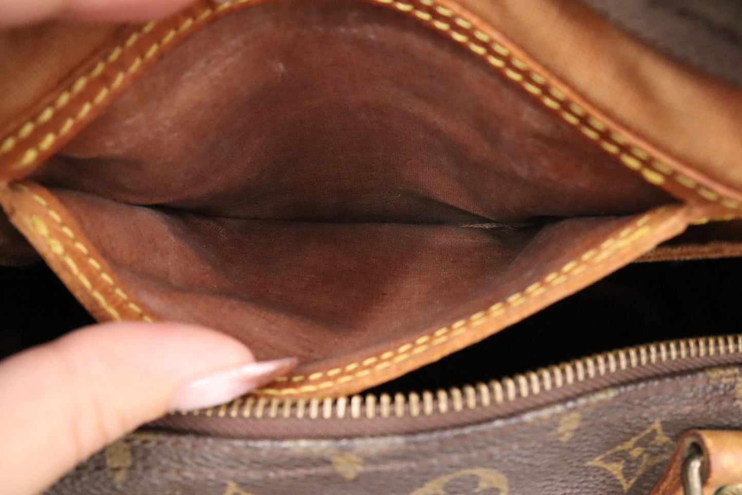 Louis Vuitton Speedy 30 in Monogram Canvas