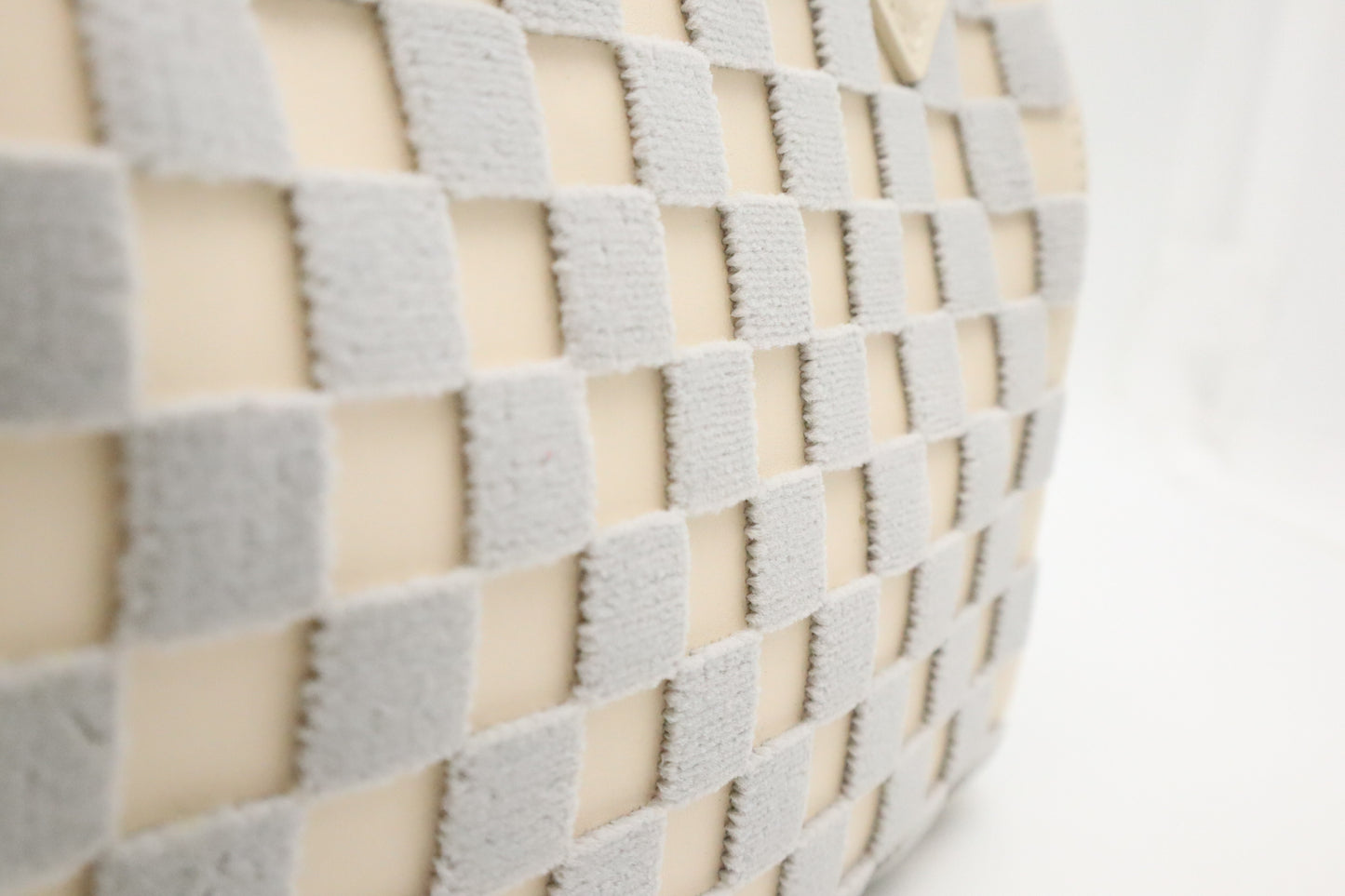 Louis Vuitton Speedy Cube in Damier Cubic Leather