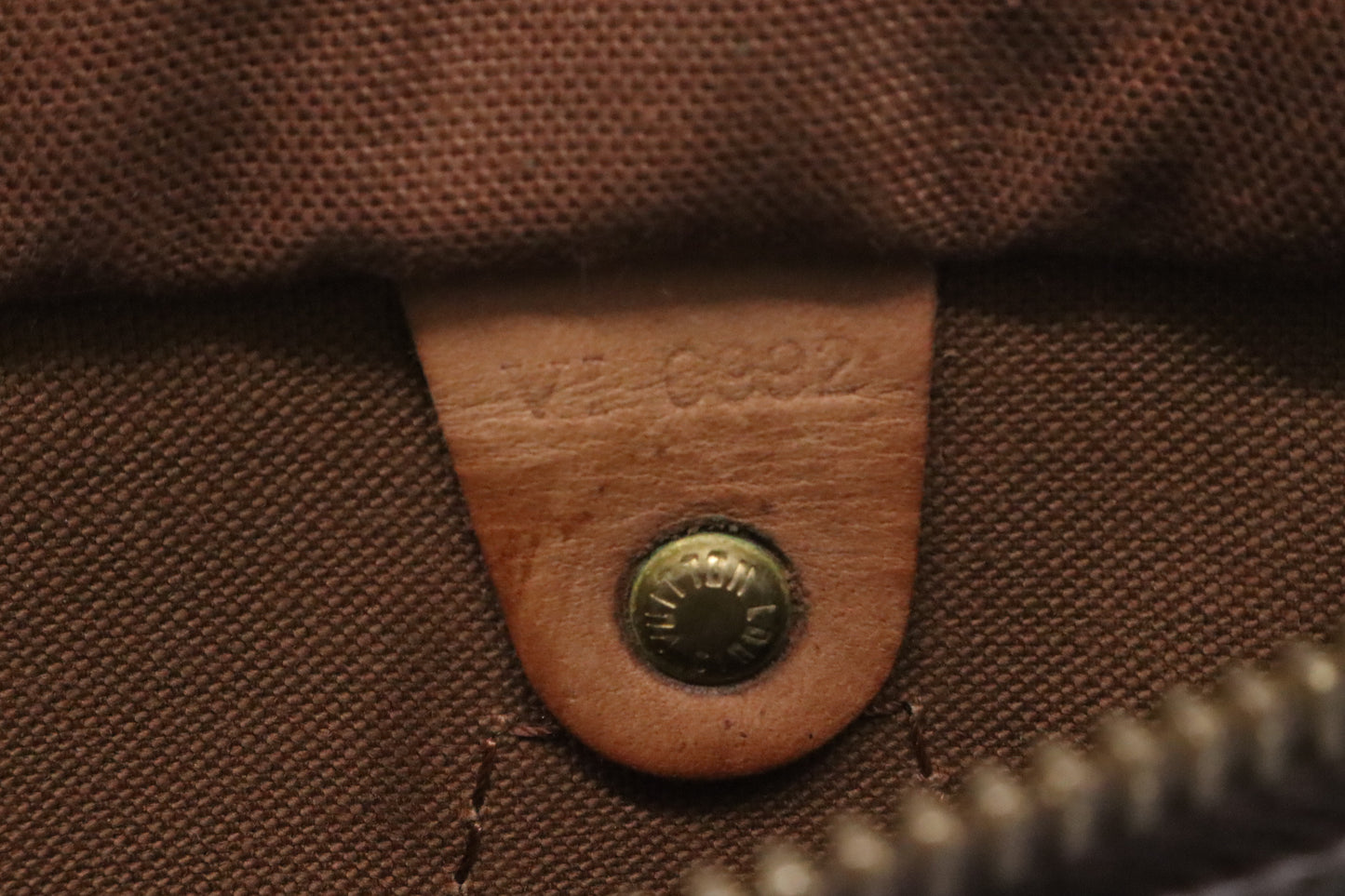 Louis Vuitton Speedy 25 in Monogram Canvas
