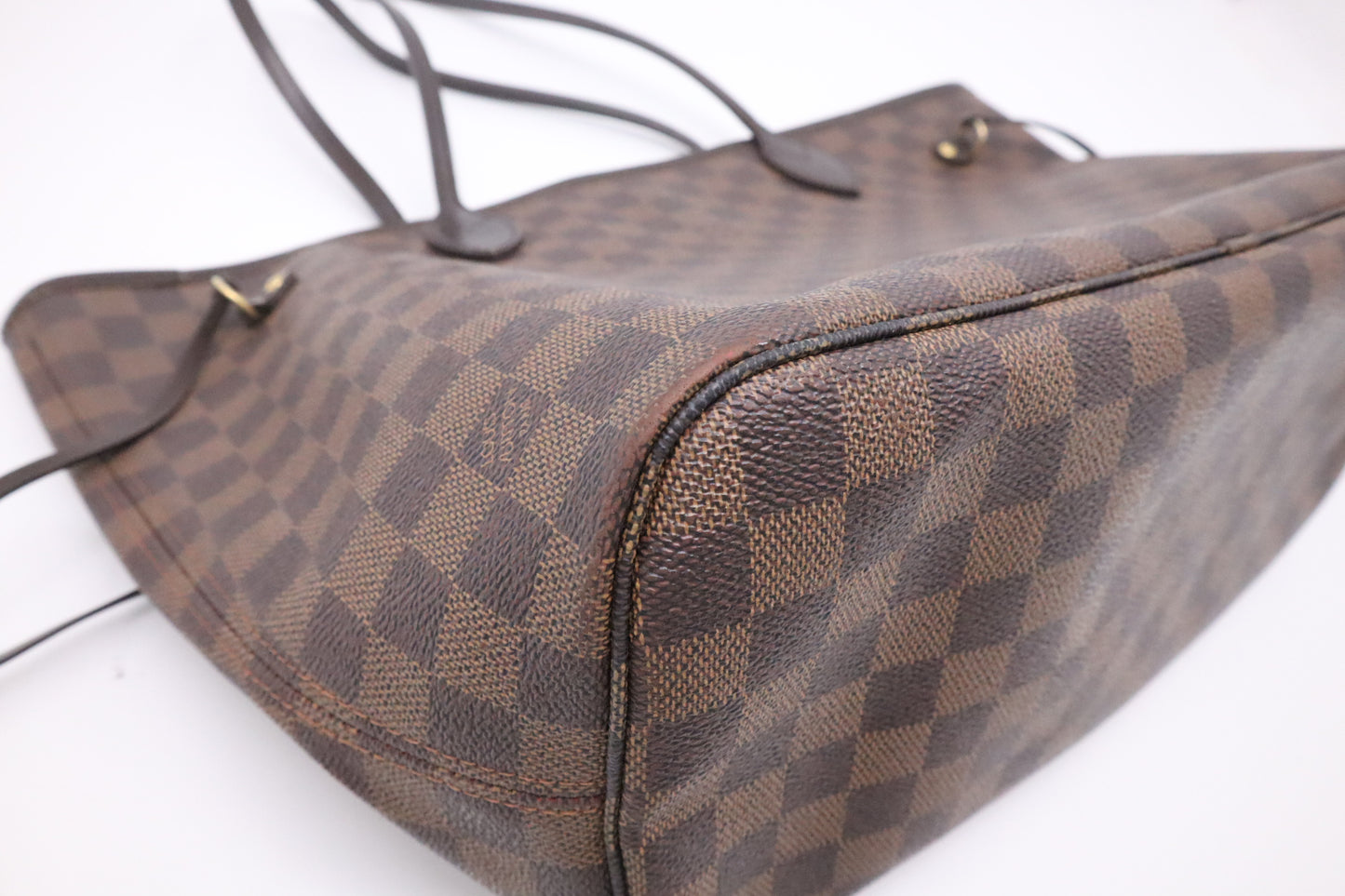 Louis Vuitton Neverfull MM in Damier Ebene Canvas