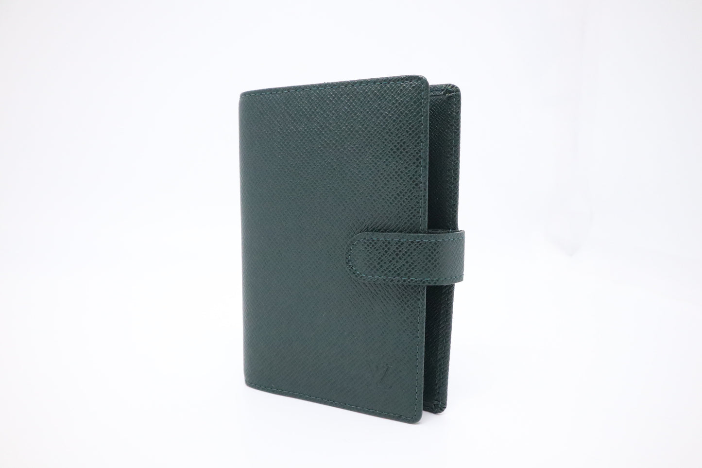 Louis Vuitton Agenda PM in Green Taiga Leather