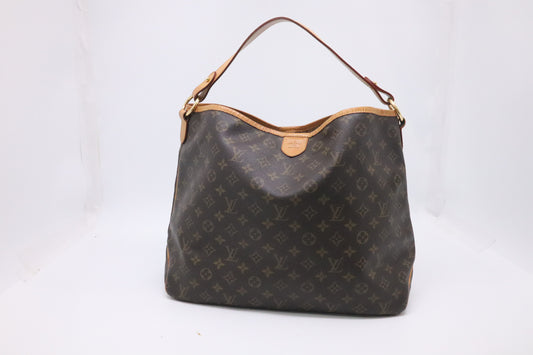 Louis Vuitton Delightful MM in Monogram Canvas