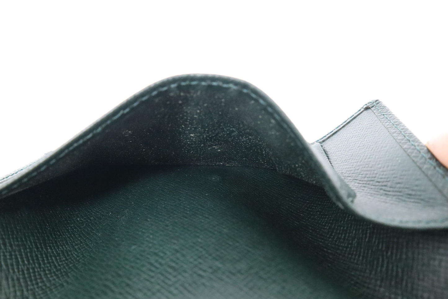 Louis Vuitton Agenda PM in Green Taiga Leather