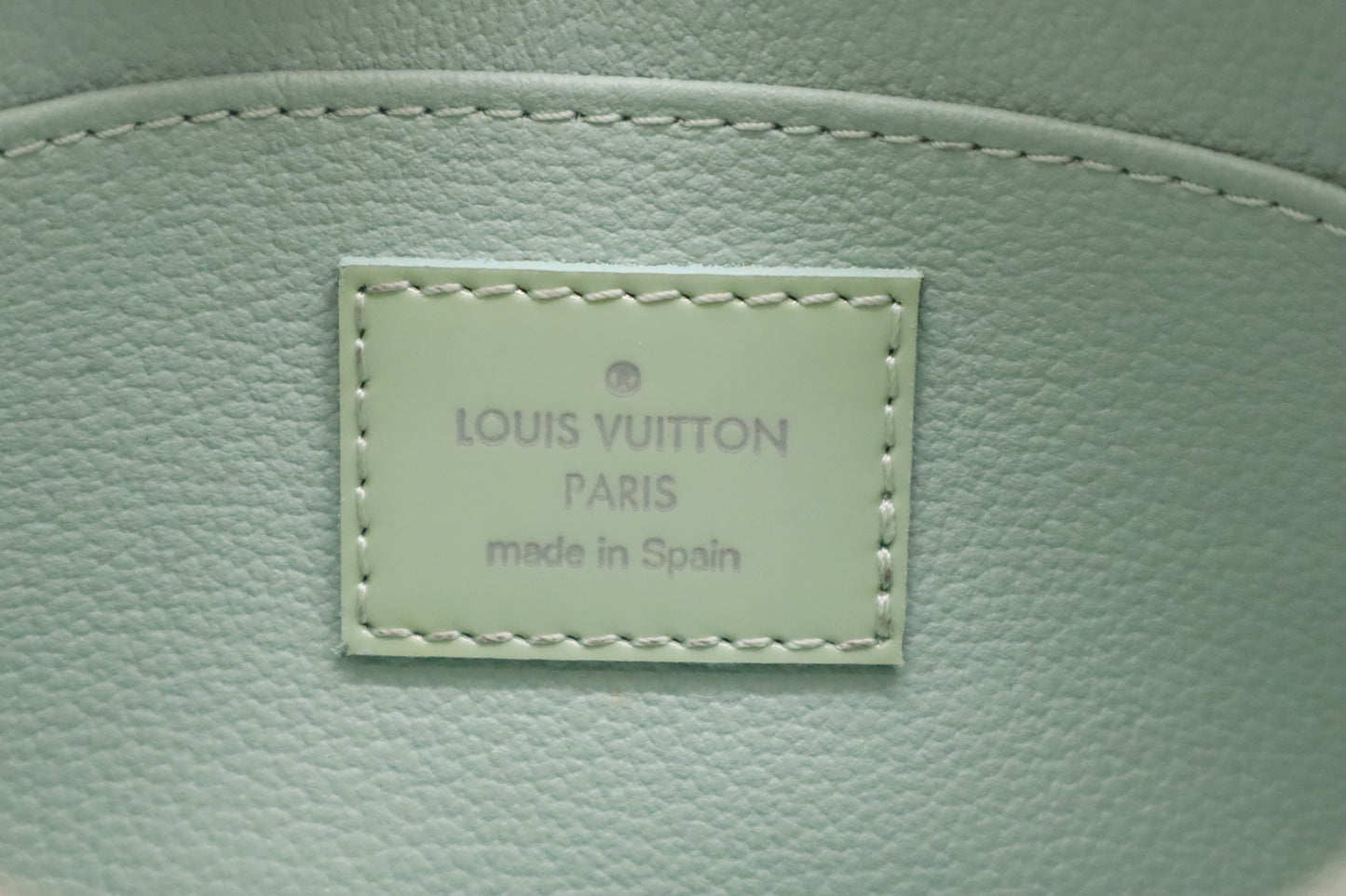 Louis Vuitton Pochette Cosmetic in Electric Amande Epi Leather