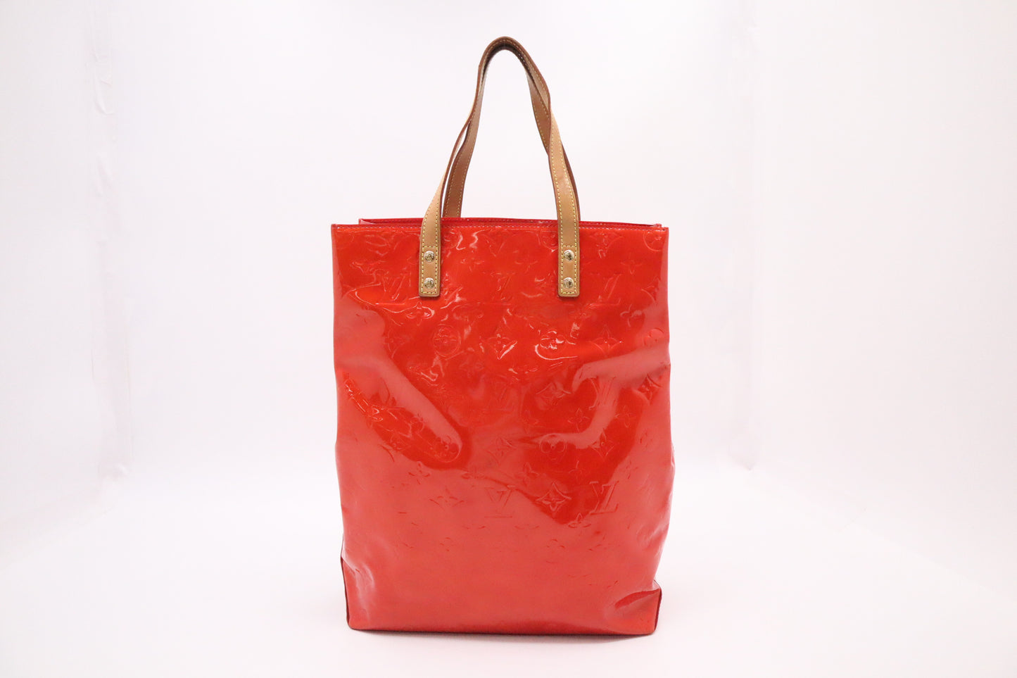 Louis Vuitton Reade MM in Orange Sunset Vernis Leather
