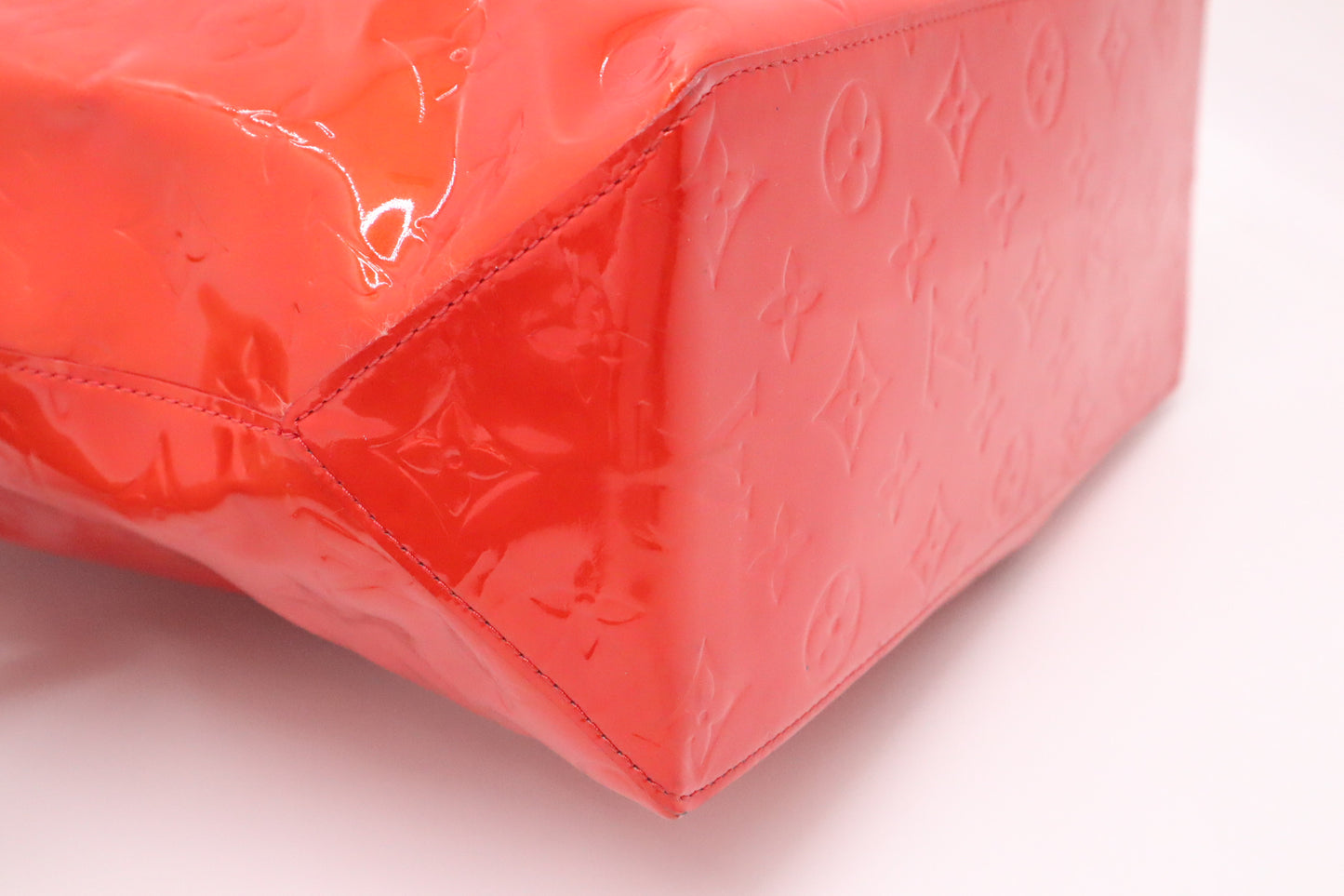 Louis Vuitton Reade MM in Orange Sunset Vernis Leather