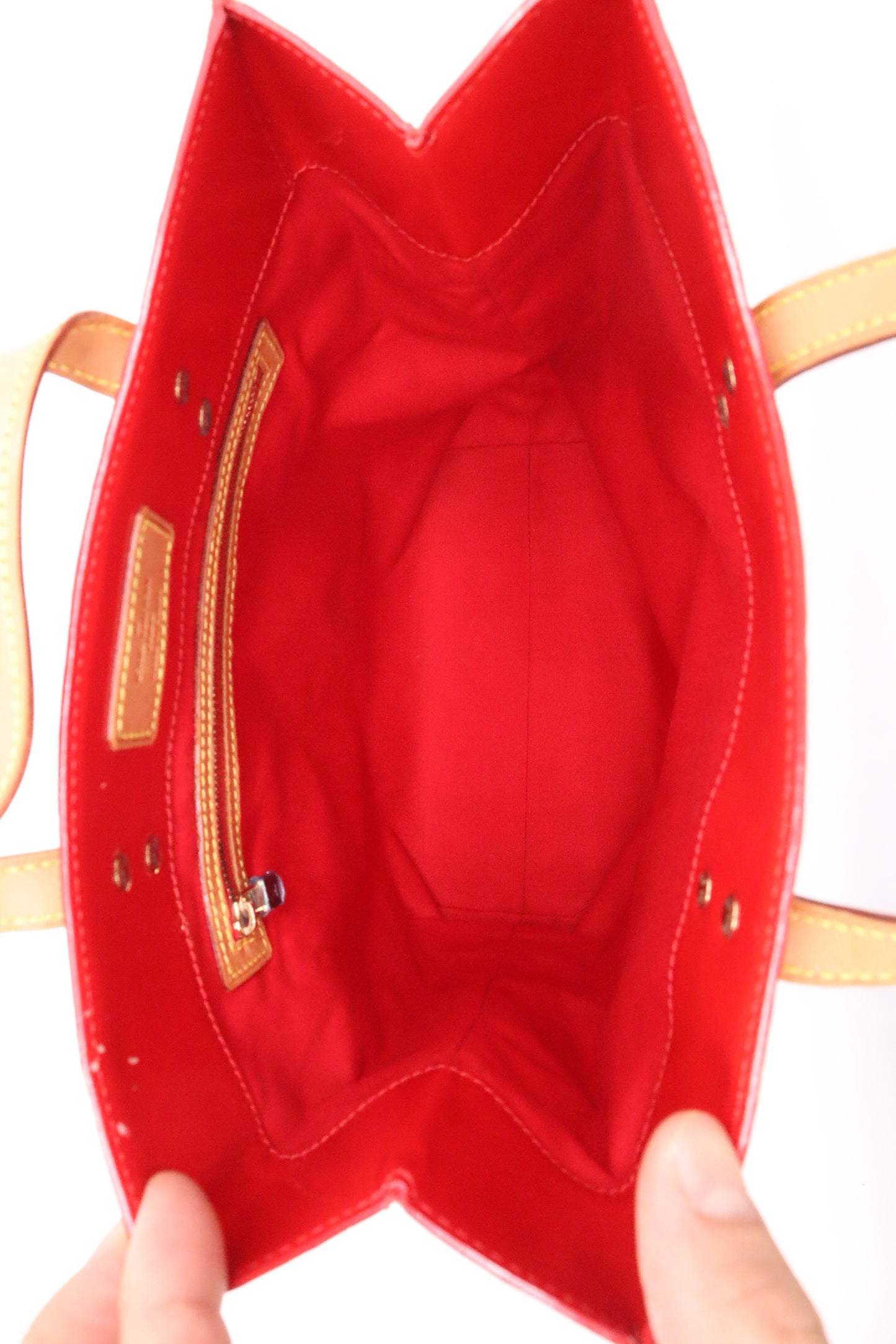 Louis Vuitton Reade MM in Orange Sunset Vernis Leather