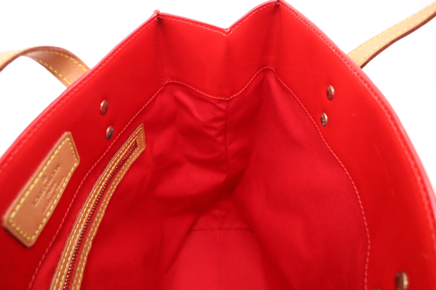 Louis Vuitton Reade MM in Orange Sunset Vernis Leather