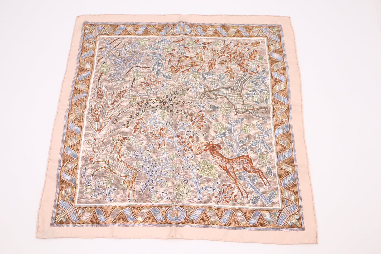 Hermes "Pavement" Gavroche Carre 45 in Pink Silk