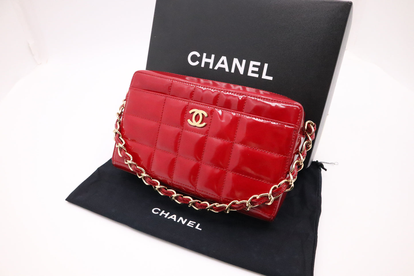 Chanel Camera Bag in Red Patent Leather