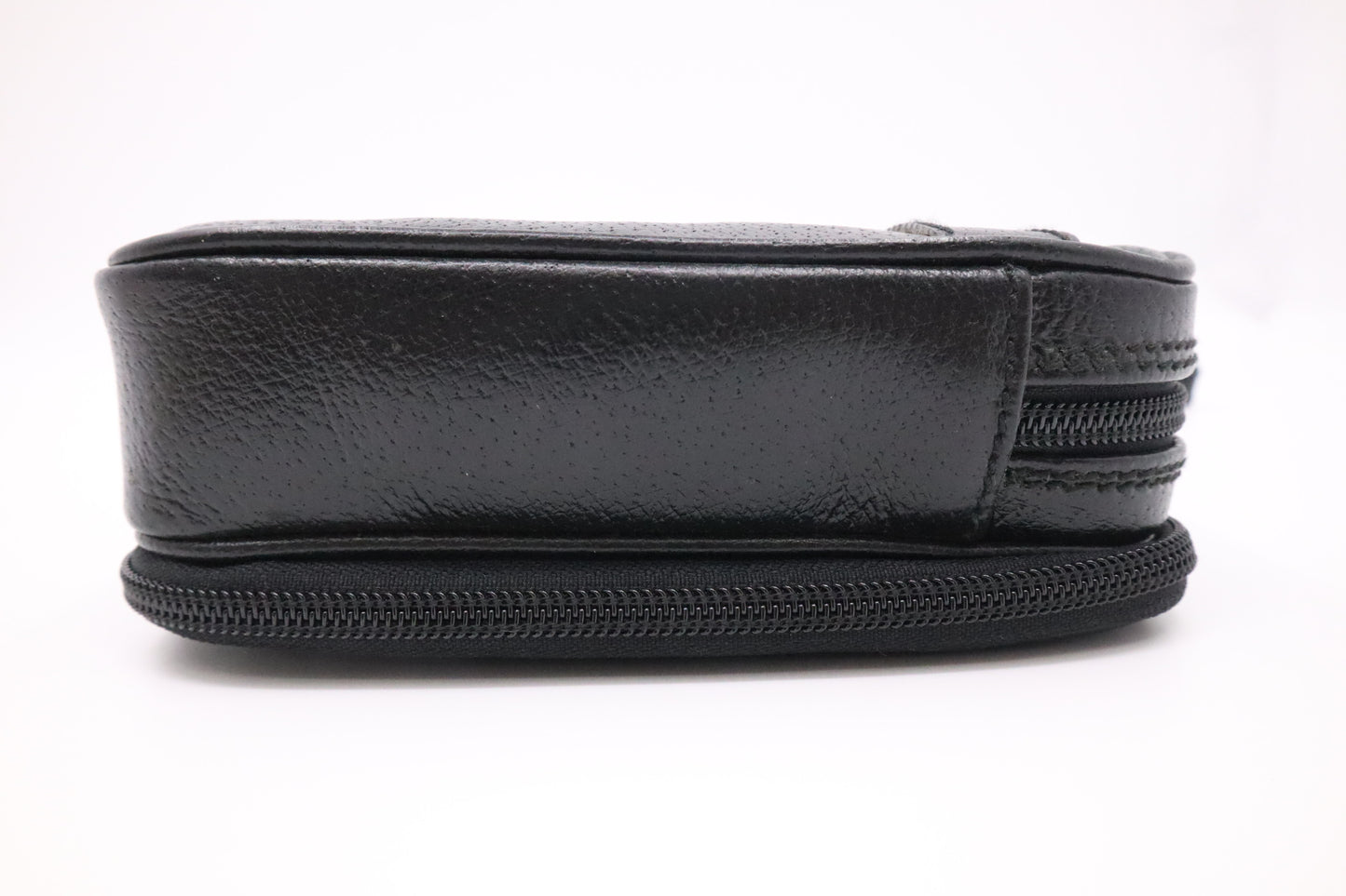 Gucci Wrist Pouch in Black Leather