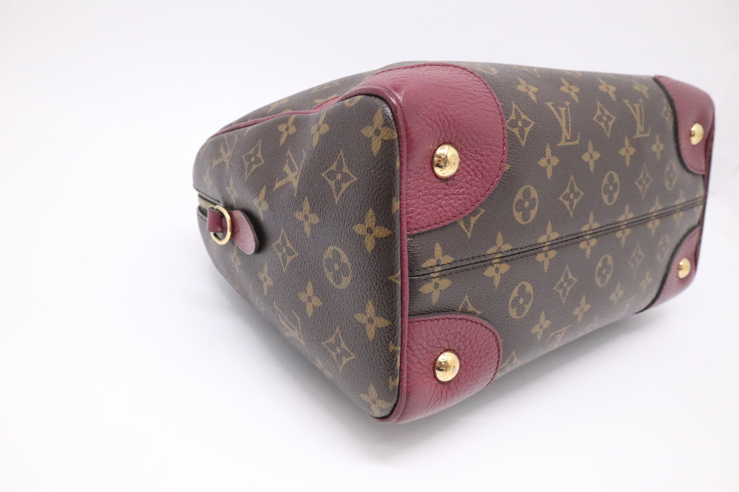 Louis Vuitton Retiro NM in Monogram Canvas and Aurore Leather
