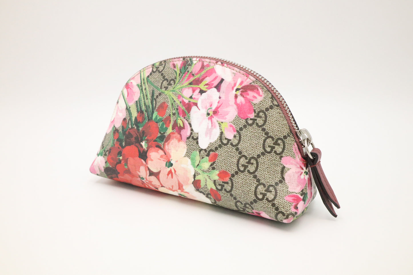 Gucci Pouch in Pink Blooms GG Canvas