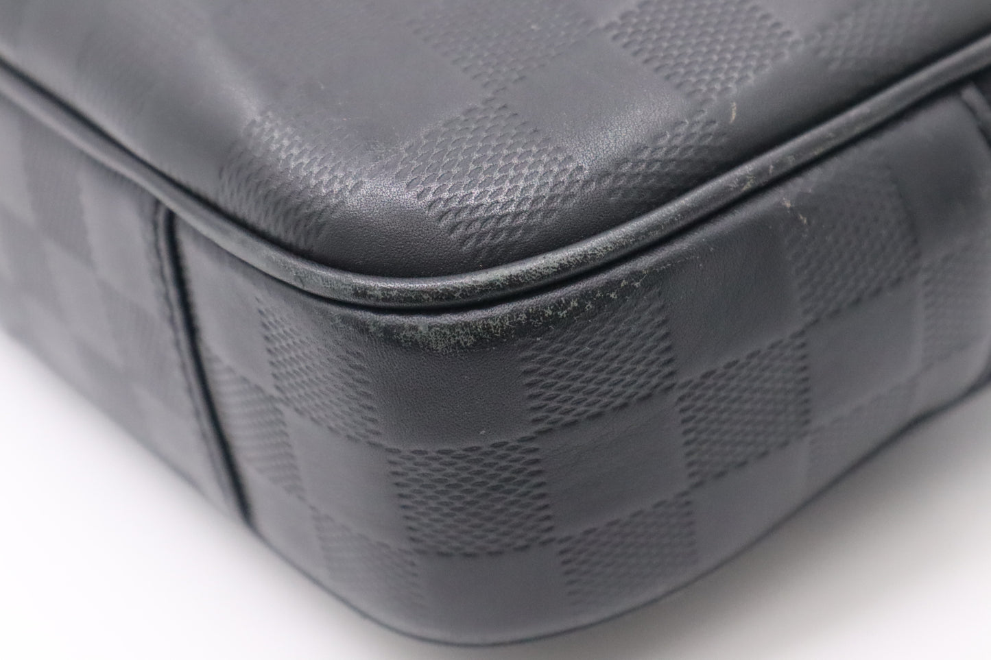 Louis Vuitton Ambler in Damier Inifini Leather