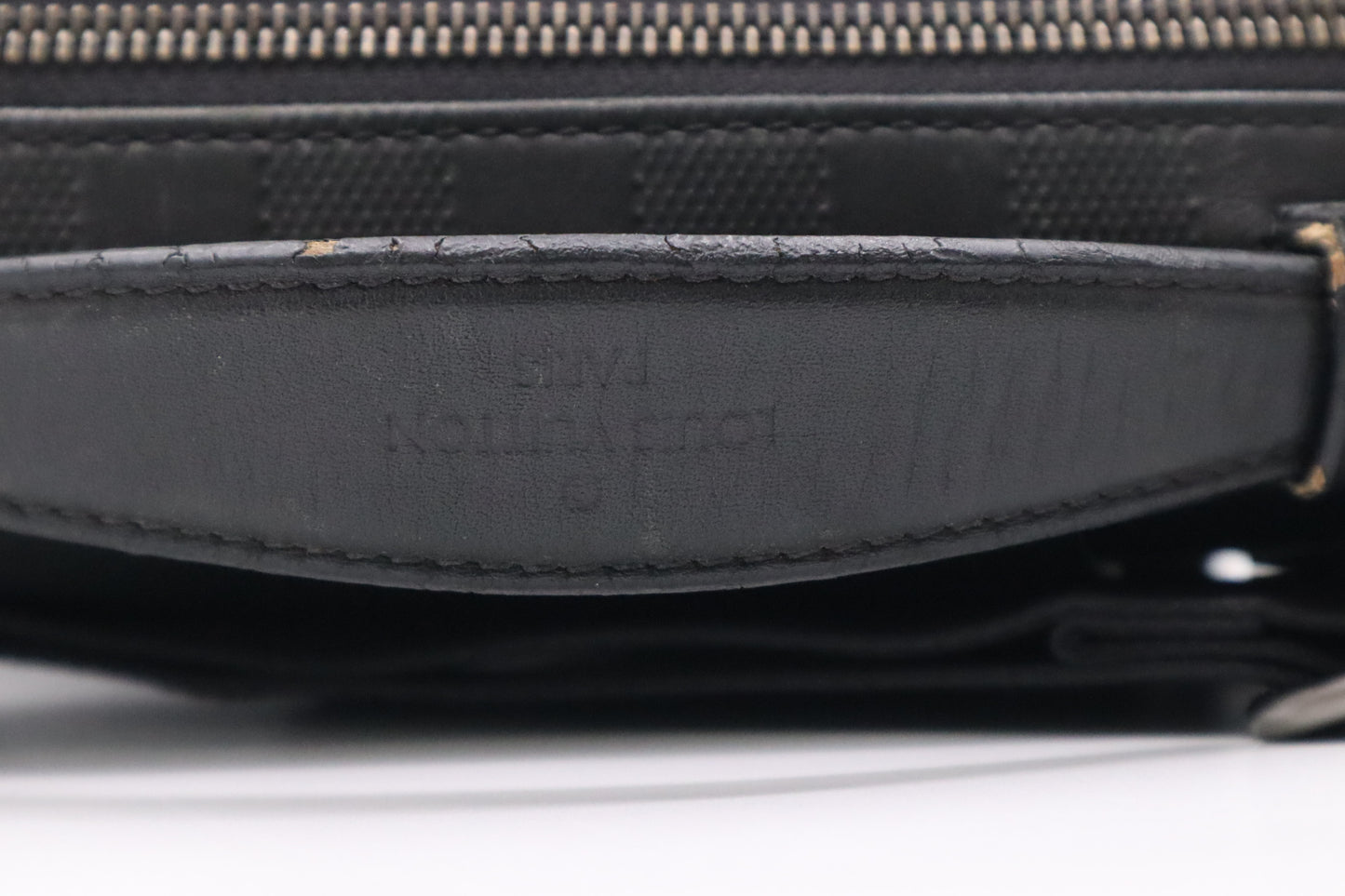 Louis Vuitton Ambler in Damier Inifini Leather
