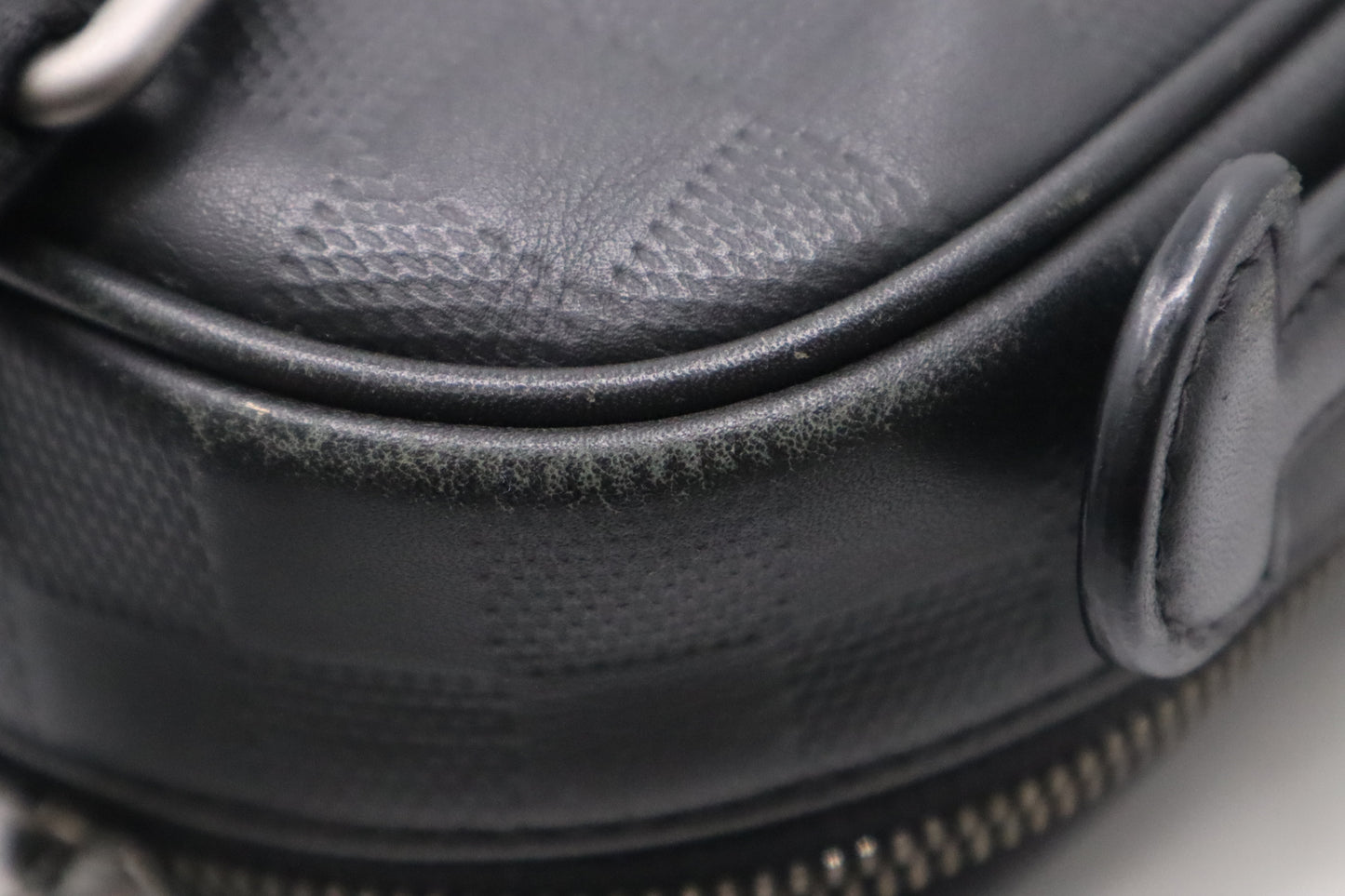 Louis Vuitton Ambler in Damier Inifini Leather