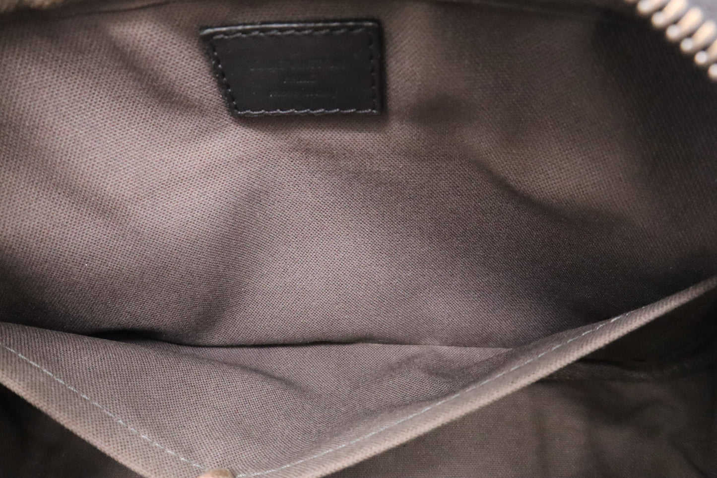 Louis Vuitton Ambler in Damier Inifini Leather