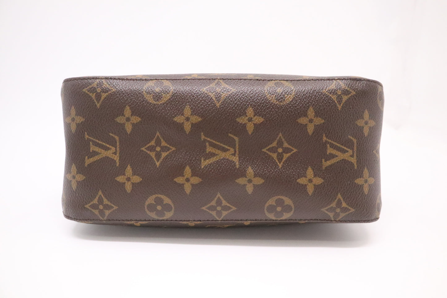Louis Vuitton Looping MM in Monogram Canvas