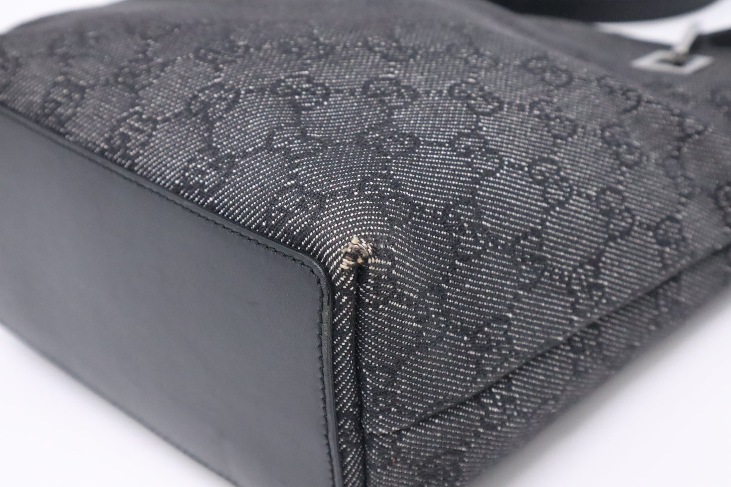 Gucci Mini Bucket Bag in Grey Canvas