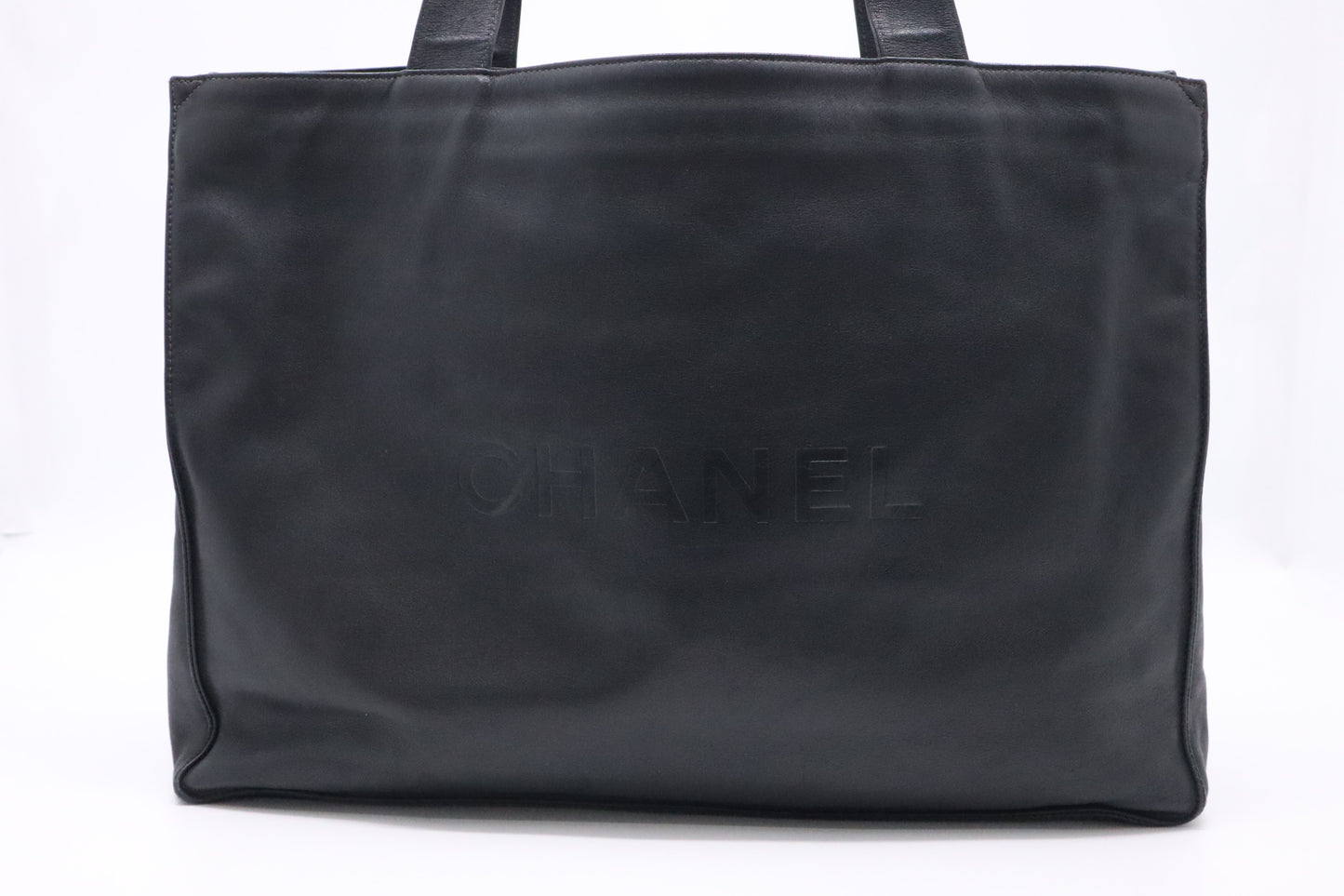 Chanel Tote in Black Leather