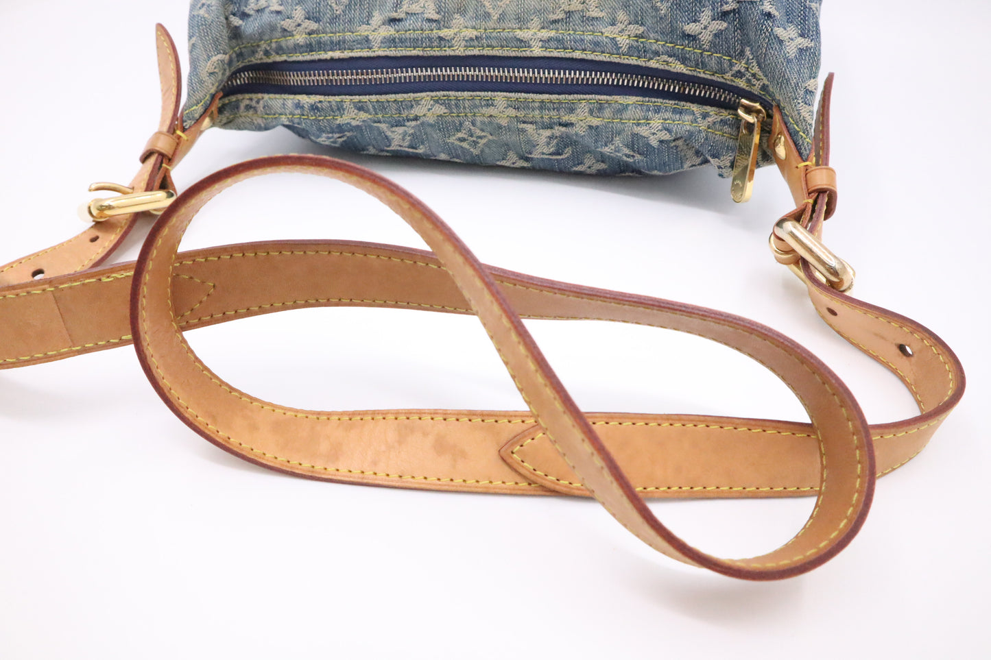 Louis Vuitton Baggy GM in Monogram Denim