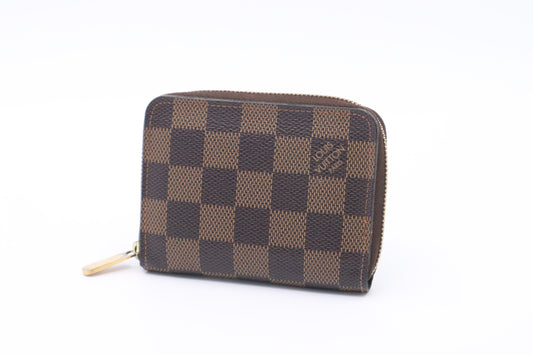 Louis Vuitton Compact Zippy in Damier Ebene Canvas