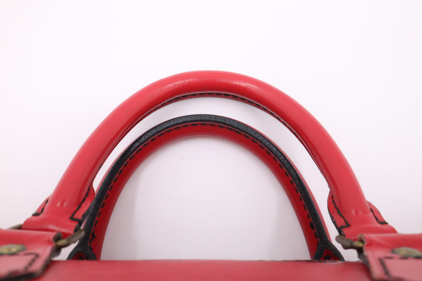 Louis Vuitton Speedy 40 in Red Epi Leather