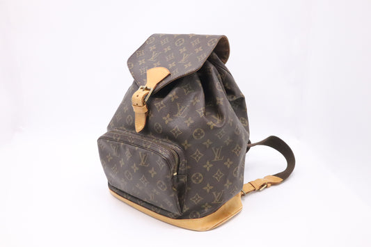 Louis Vuitton Montsouris GM in Monogram Canvas