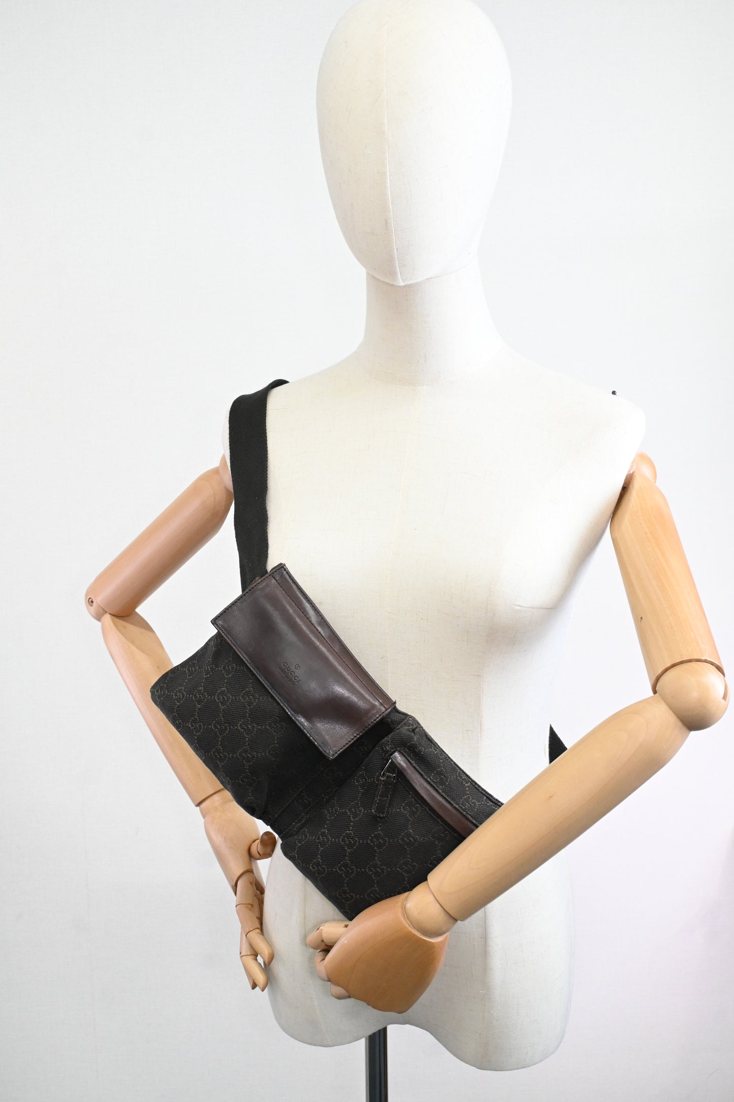 Gucci Waist Bag in Dark Brown GG Canvas