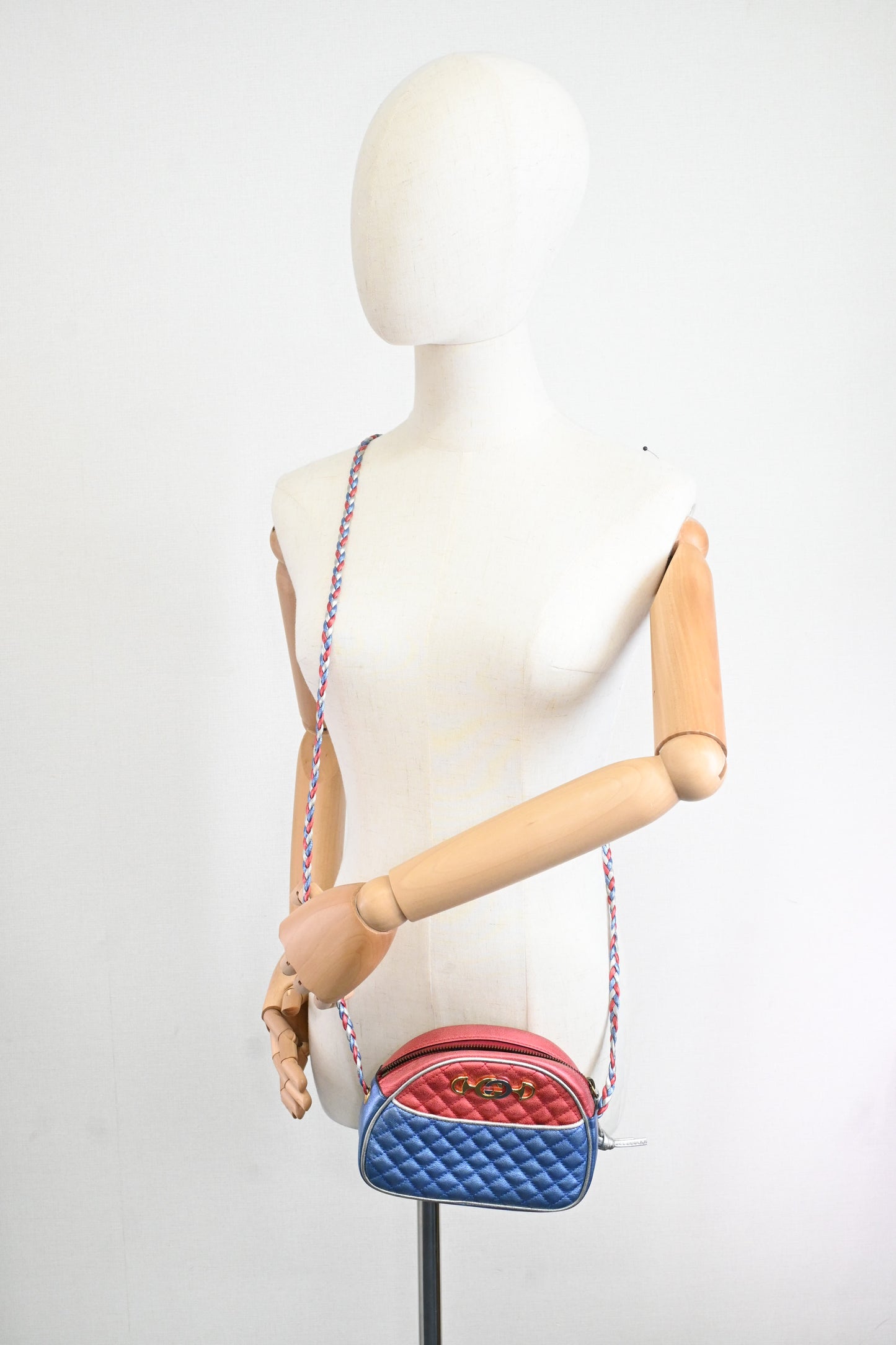 Gucci Trapuntata in Metallic Red, Blue and Silver Leather