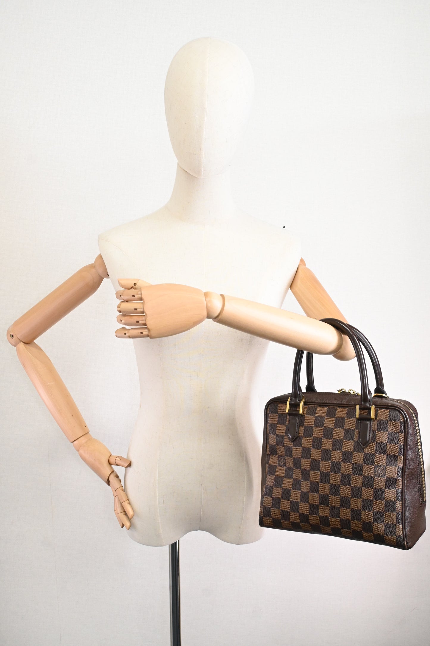 Louis Vuitton Brera in Damier Ebene Canvas