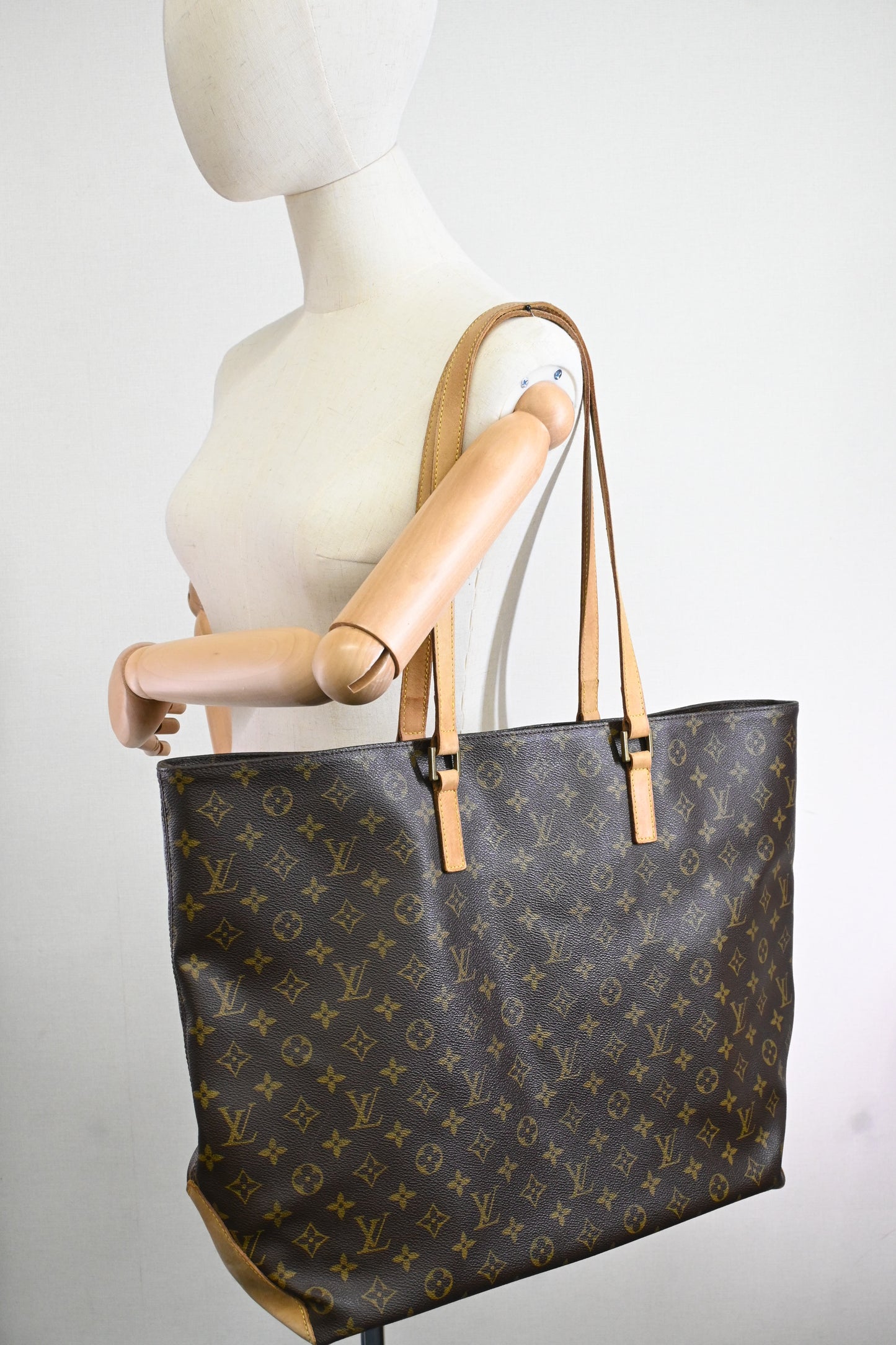 Louis Vuitton Cabas Alto in Monogram Canvas