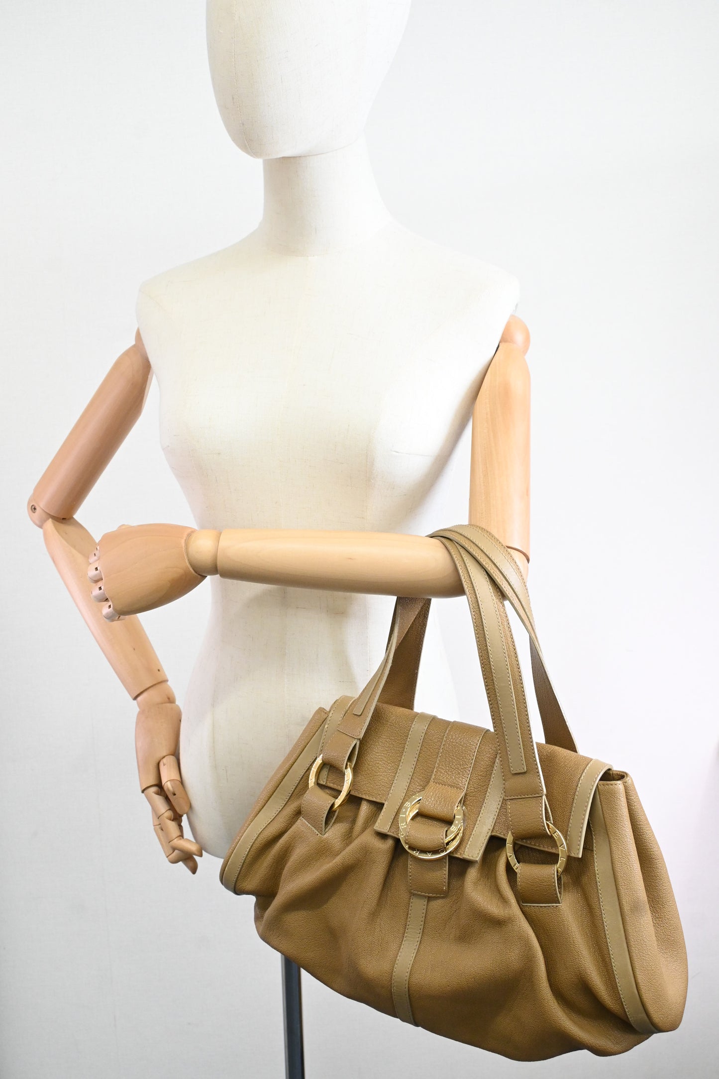 Bvlgari Handbag in Tan Leather