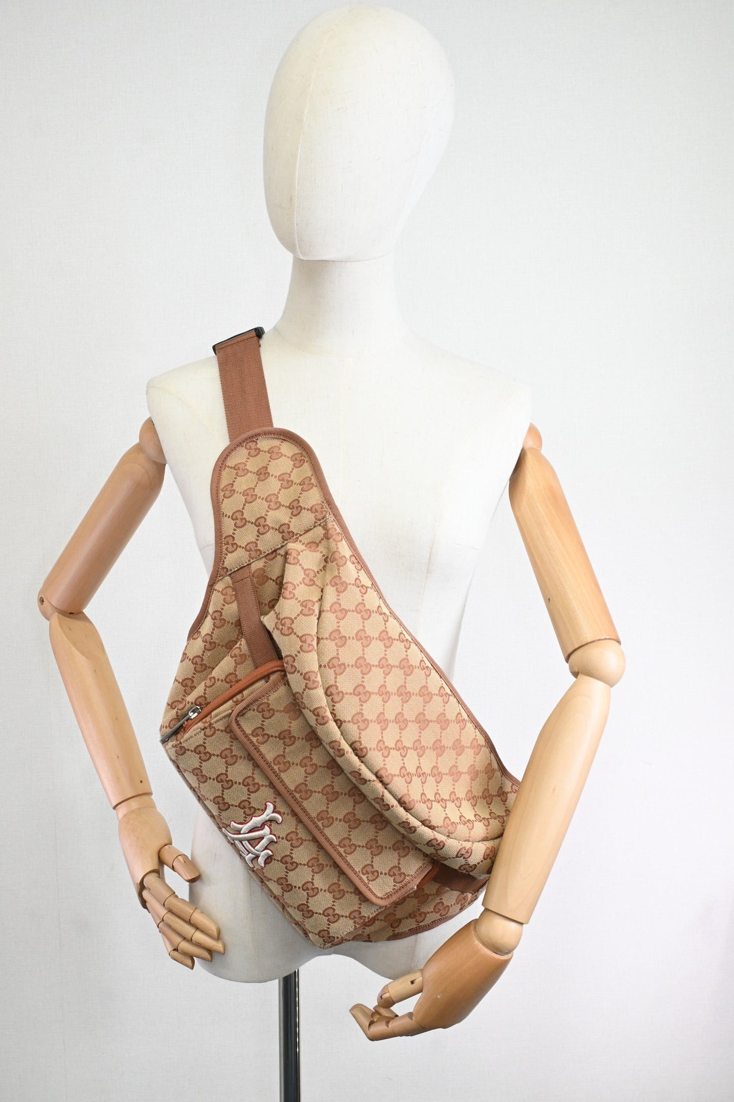 Gucci x MLB LA Waist Bag in Brown GG Canvas