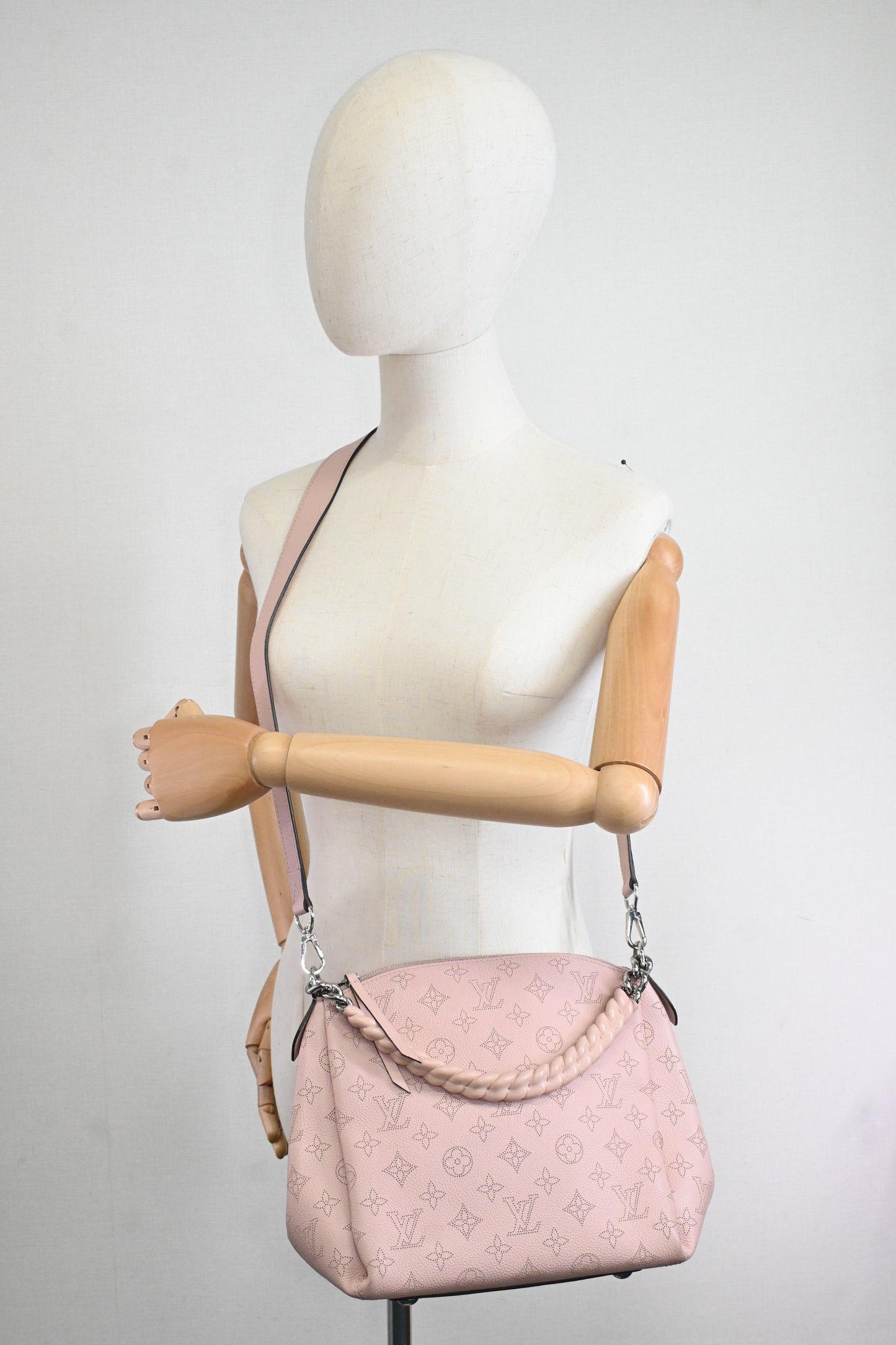 Louis Vuitton Babylone BB Chain Shoulder Bag in Pink Mahina Leather