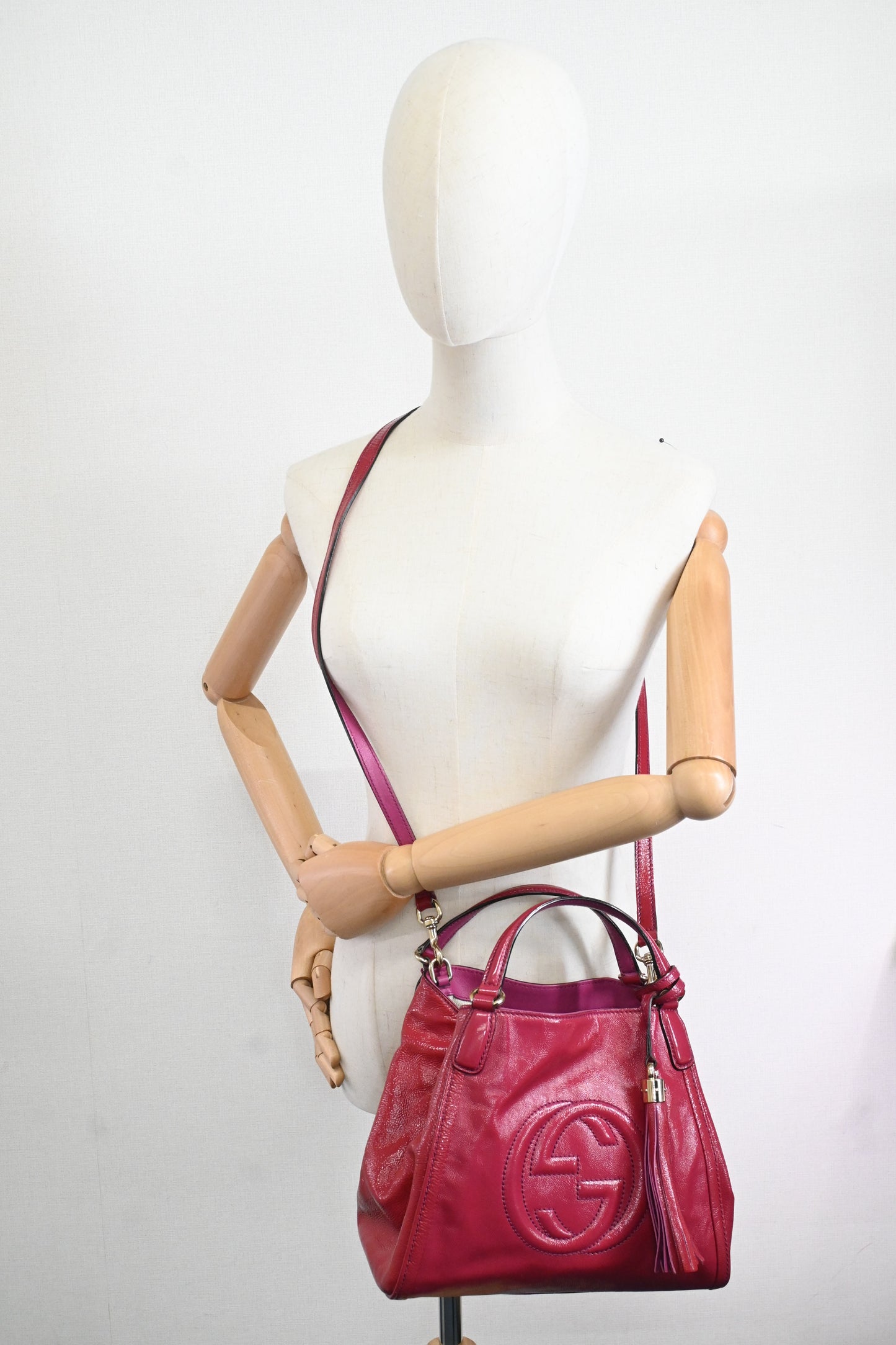Gucci Soho Bag in Pink Patent Leather