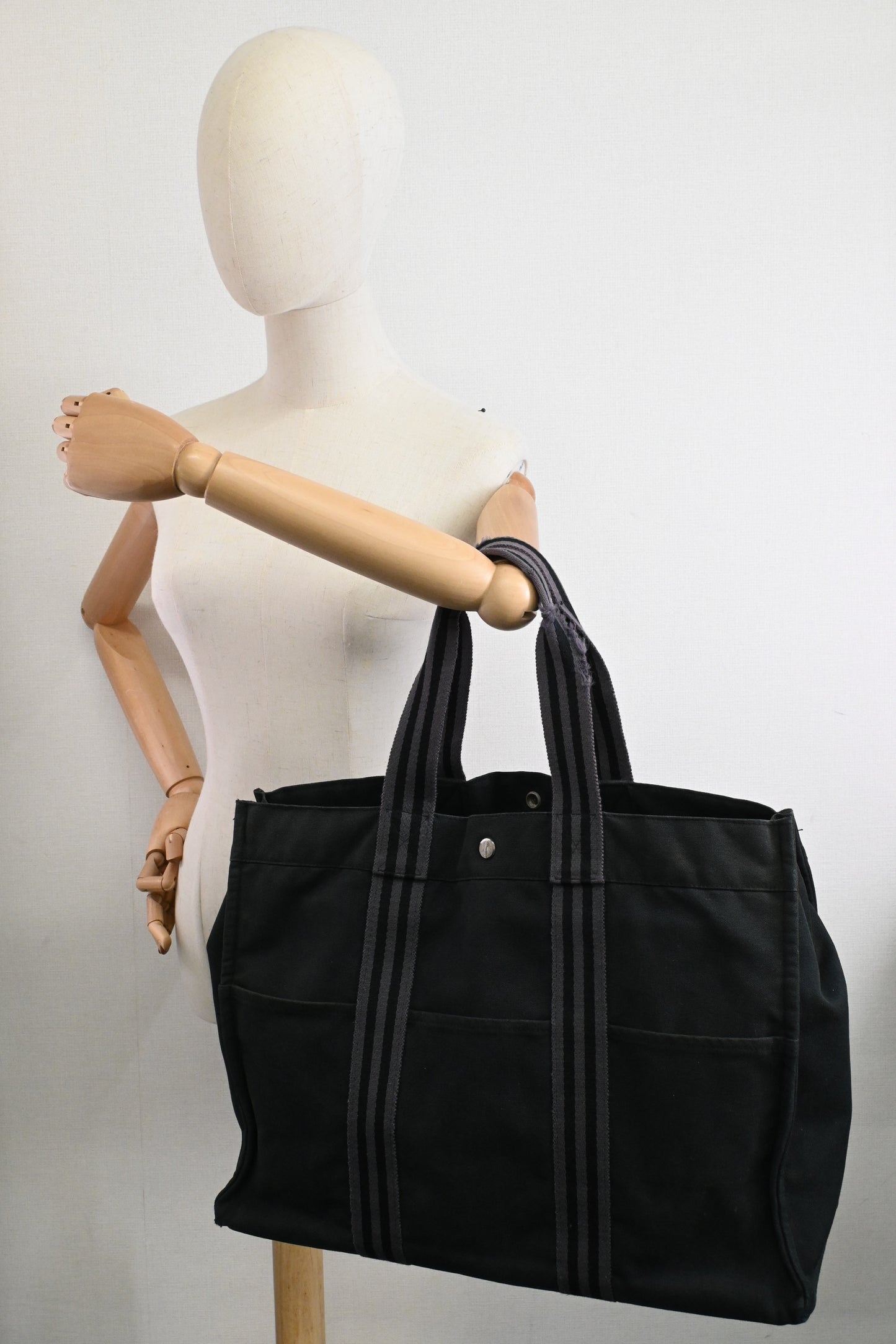 Hermes Fourre-Tout GM in Black Canvas